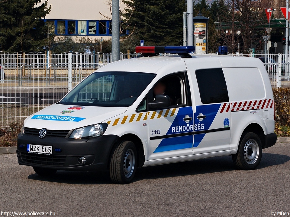 Volkswagen Caddy Maxi 2.0 TDI 4Motion, fotó: MBen
Keywords: rendőr rendőrautó rendőrség magyar Magyarország MZK-565