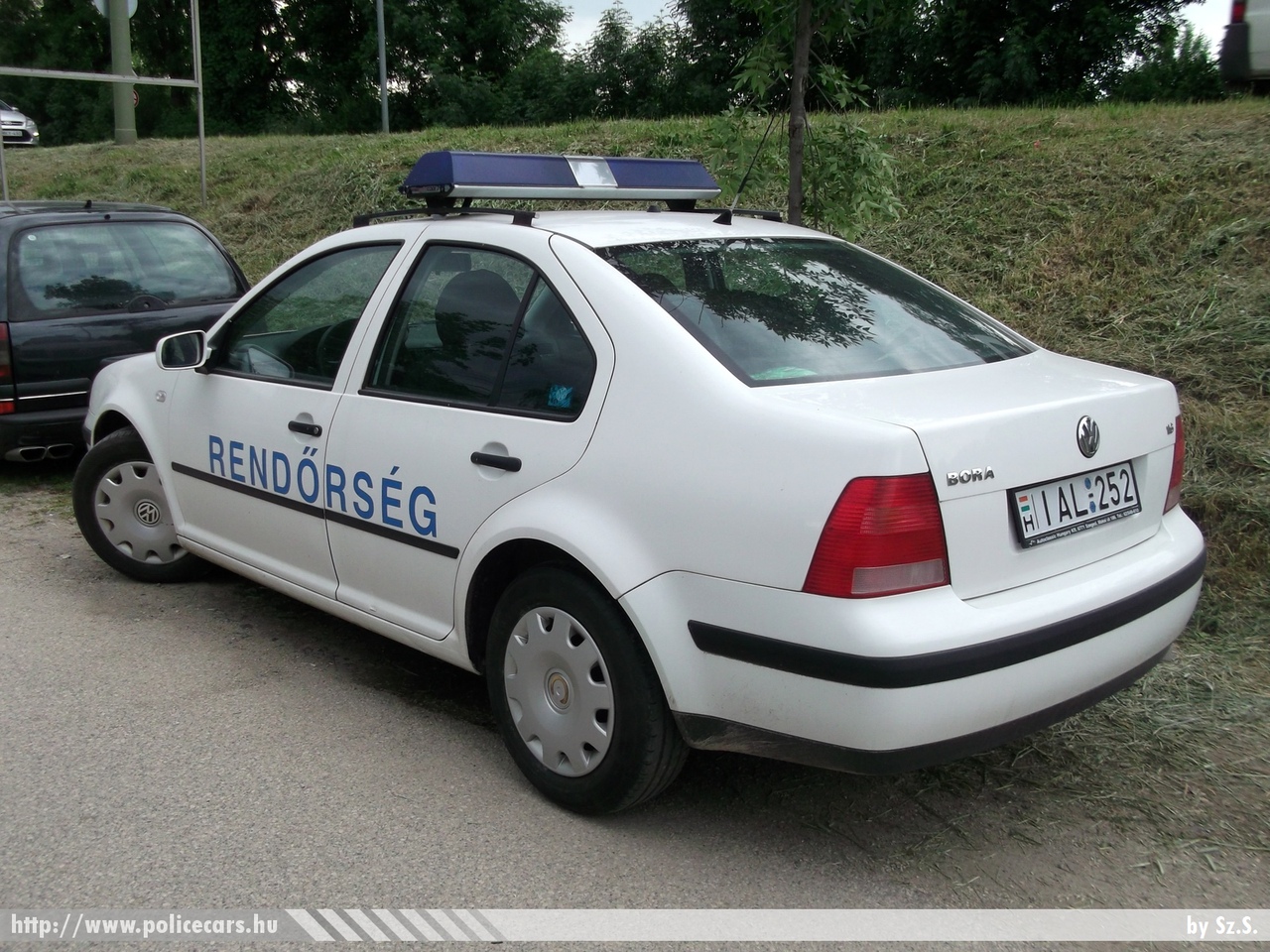 Volkswagen Bora, fotó: Sz.S.
Keywords: rendőr rendőrautó rendőrség magyar Magyarország IAL-252