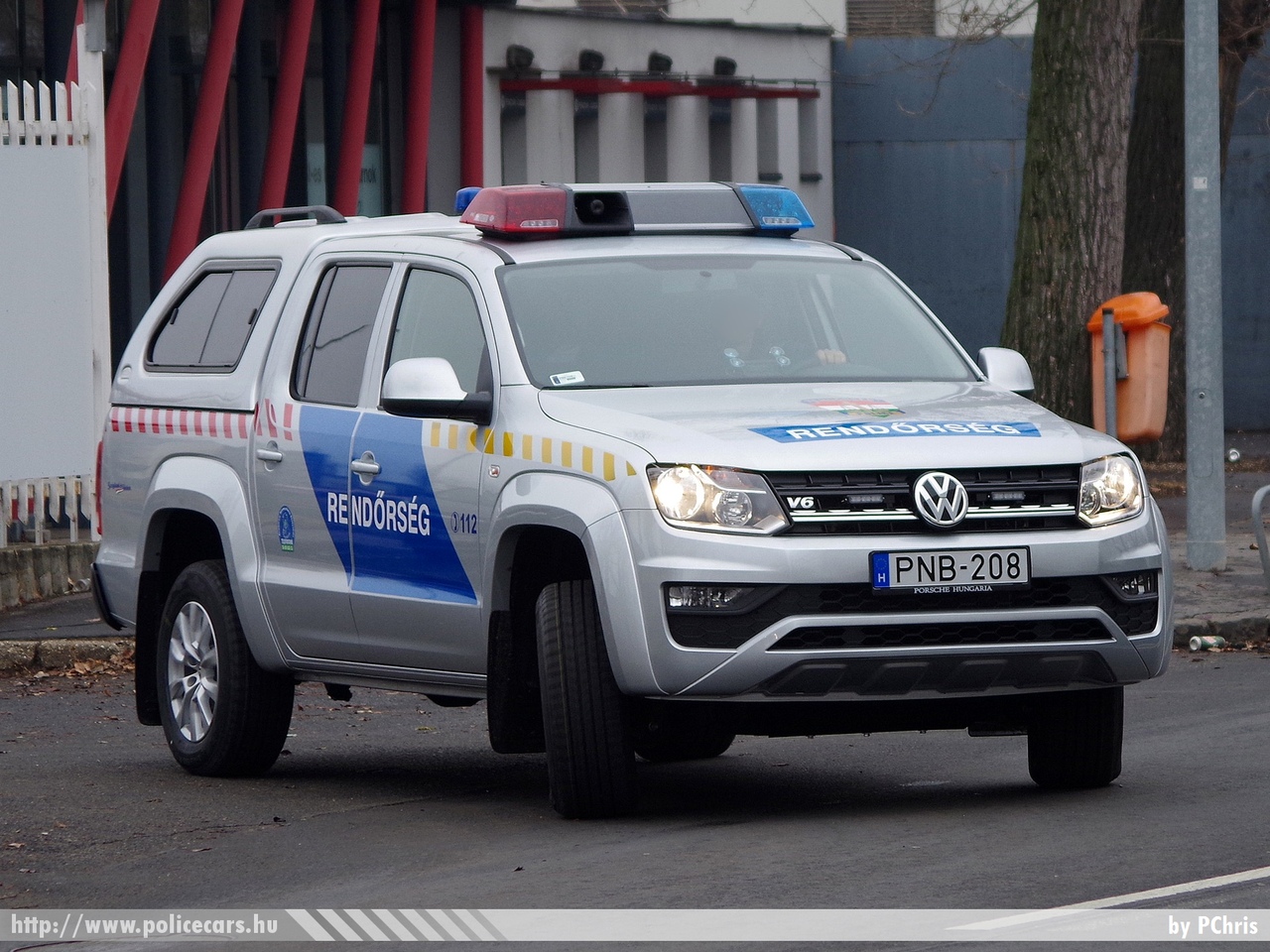 Volkswagen Amarok V6 TDI 4Motion, fotó: PChris
Keywords: PNB-208 rendőr rendőrautó rendőrség magyar Magyarország Hungary hungarian police policecar készenléti