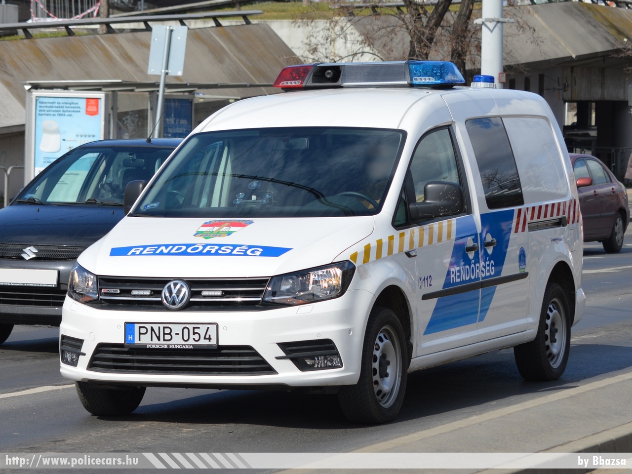 Volkswagen Caddy TDI 4Motion, fotó: Bbazsa
Keywords: PNB-054 rendőr rendőrautó rendőrség magyar Magyarország Hungary hungarian police policecar 