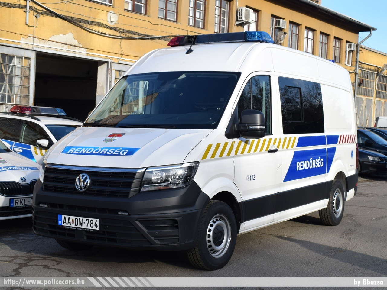 Volkswagen Crafter, fotó: Bbazsa
Keywords: rendőr rendőrautó rendőrség magyar Magyarország Hungary hungarian police policecar AADW-784