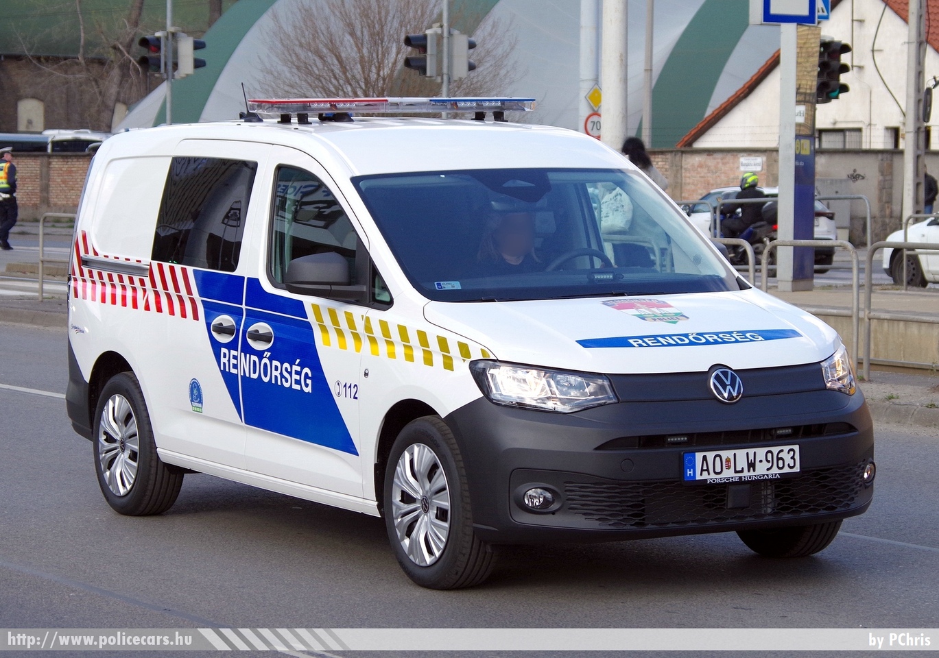 Volkswagen Caddy, fotó: PChris
Keywords: rendőr rendőrautó rendőrség magyar Magyarország Hungary hungarian police policecar AOLW-963