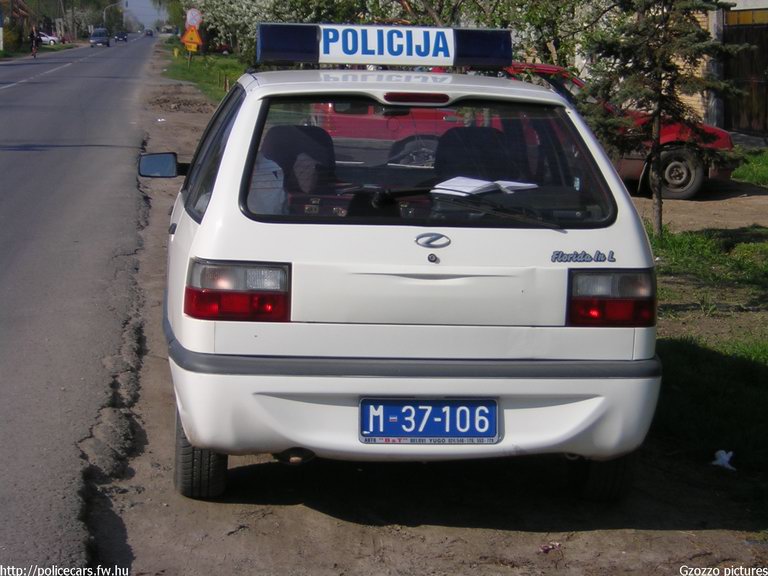 Yugo Florida, fotó: Gzozzo pictures
Keywords: Szerb szerbia rendőrség rendőrautó rendőr Serbia serbian police policecar