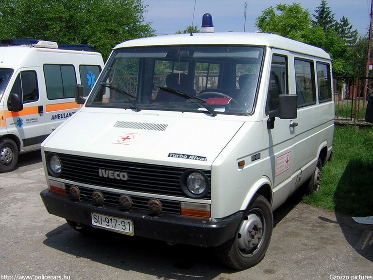 Iveco, fotó: Gzozzo pictures
Keywords: Szerb szerbia mentőautó mentő serbian Serbia ambulance