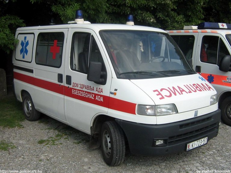 Fiat Ducato, fotó: Vladan Jovanovic
Keywords: Szerb szerbia mentőautó mentő serbian Serbia ambulance
