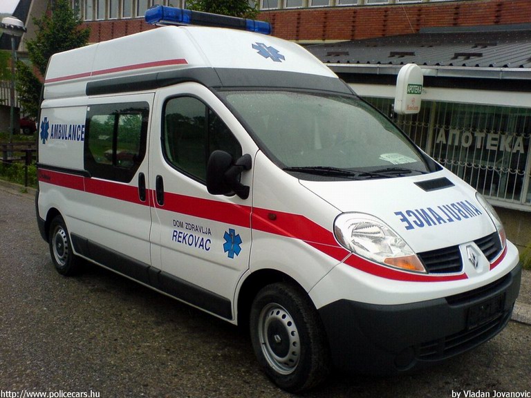 Renault Trafic, fotó: Vladan Jovanovic
Keywords: Szerb szerbia mentőautó mentő serbian Serbia ambulance