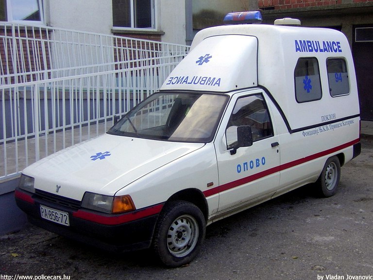 Yugo Florida, fotó: Vladan Jovanovic
Keywords: Szerb szerbia mentőautó mentő serbian Serbia ambulance