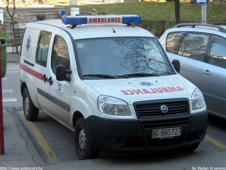 Fiat Doblo, fotó: Vladan Jovanovic
Keywords: szerb Szerbia mentő mentőautó serbian Serbia ambulance