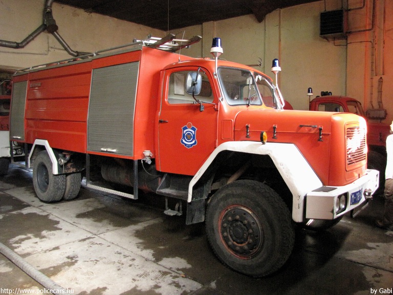 TAM, fotó: Gabi
Keywords: Szerb szerbia tûzoltóautó tûzoltó Serbia serbian fire firetruck