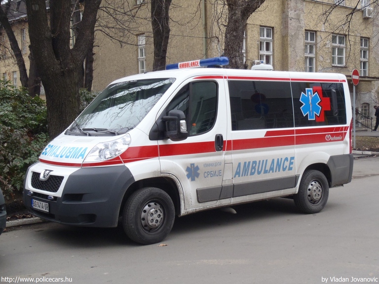Peugeot Boxer, fotó: Vladan Jovanovic
Keywords: szerb Szerbia mentő mentőautó serbian Serbia ambulance