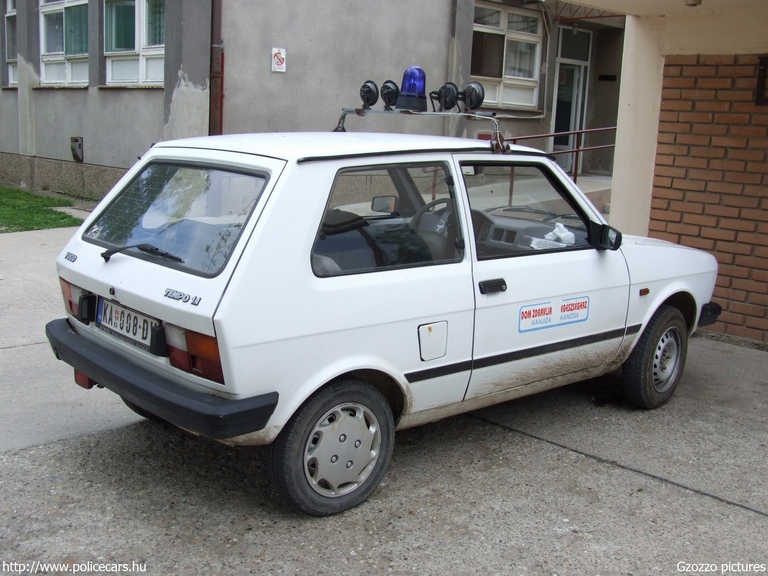 Yugo Tempo 1.1, Magyarkanizsa (Kanjiza), fotó: Gzozzo pictures
Keywords: szerb Szerbia mentő mentőautó KA008-DV serbian Serbia ambulance