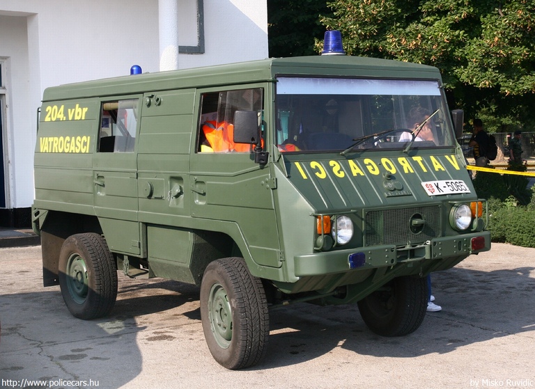  Steyr-Puch Pinzgauer, fotó: Misko Ruvidic
Keywords: Szerb szerbia tûzoltóautó tûzoltó katonai Serbia serbian military fire firetruck K-5065