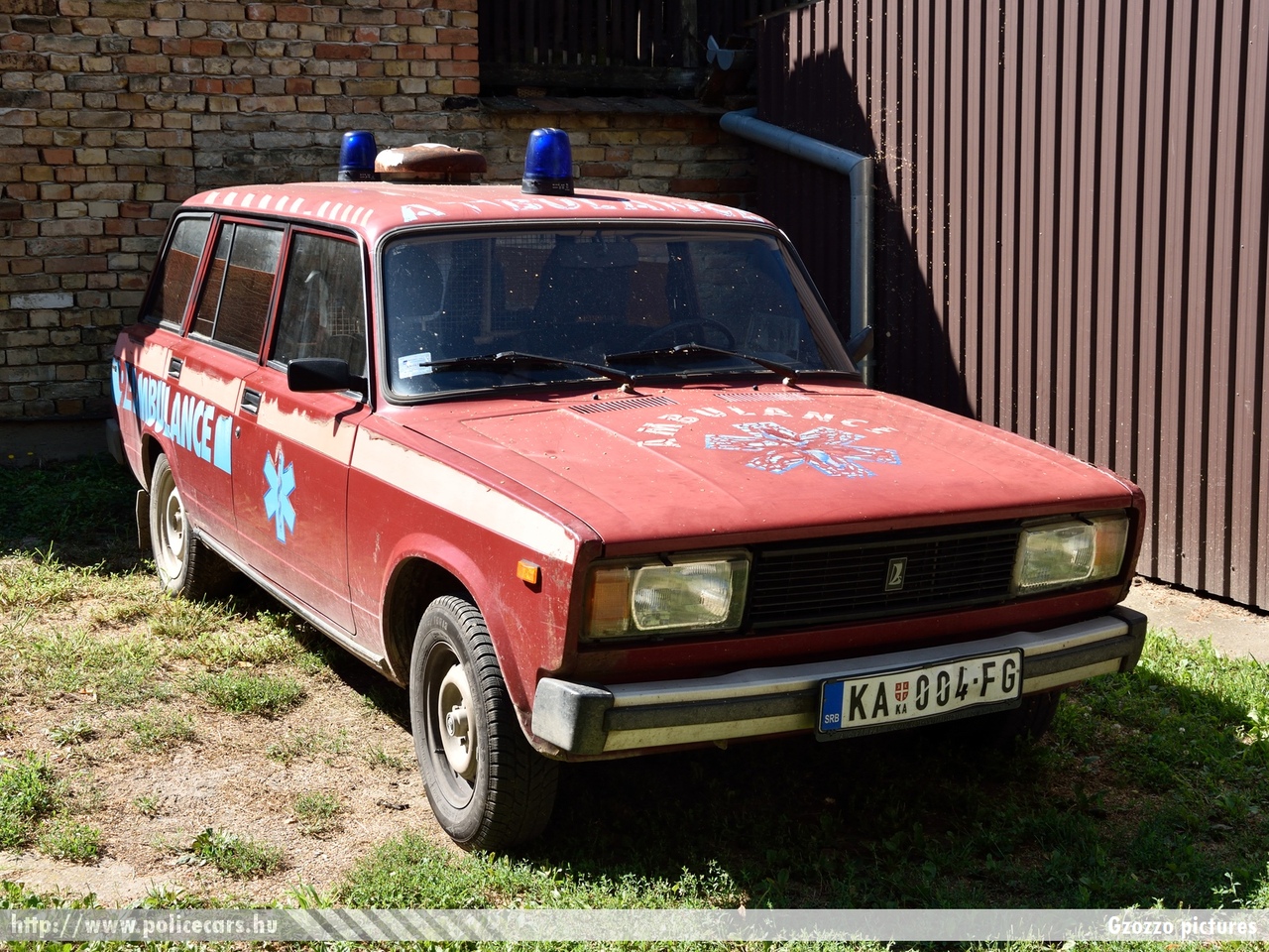 Lada VAZ 2104, fotó: Gzozzo pictures
Keywords: szerb Szerbia mentő mentőautó Serbia serbian ambulance