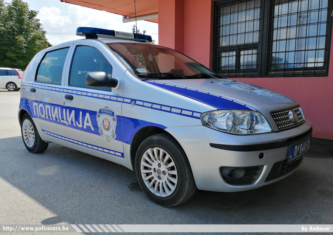 Fiat Punto, fotó: Dancergee
Keywords: szerb Szerbia rendőr rendőrautó rendőrség Serbia serbian police policecar