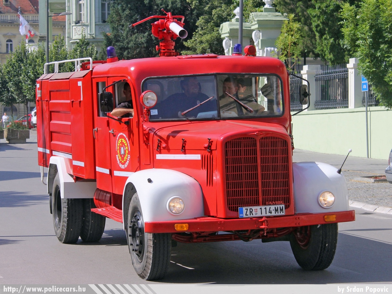 FAP 1314, Belo Blato, fotó: Srdan Popovic
Keywords: szerb Szerbia tûzoltóság tûzoltó tûzoltóautó Serbia serbian fire firetruck