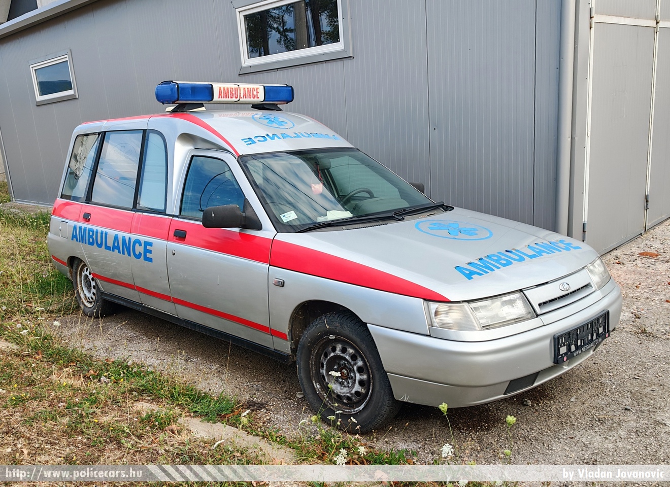 Lada VAZ 2111, fotó: Vladan Jovanovic
Keywords: szerb Szerbia mentő mentőautó Serbia serbian ambulance